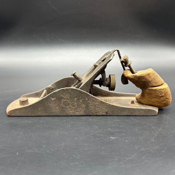Antique Bailey No 4 Wood Plane Smoothing Hand Tool Manual Rustic 1910 READ - Picture 4 of 13